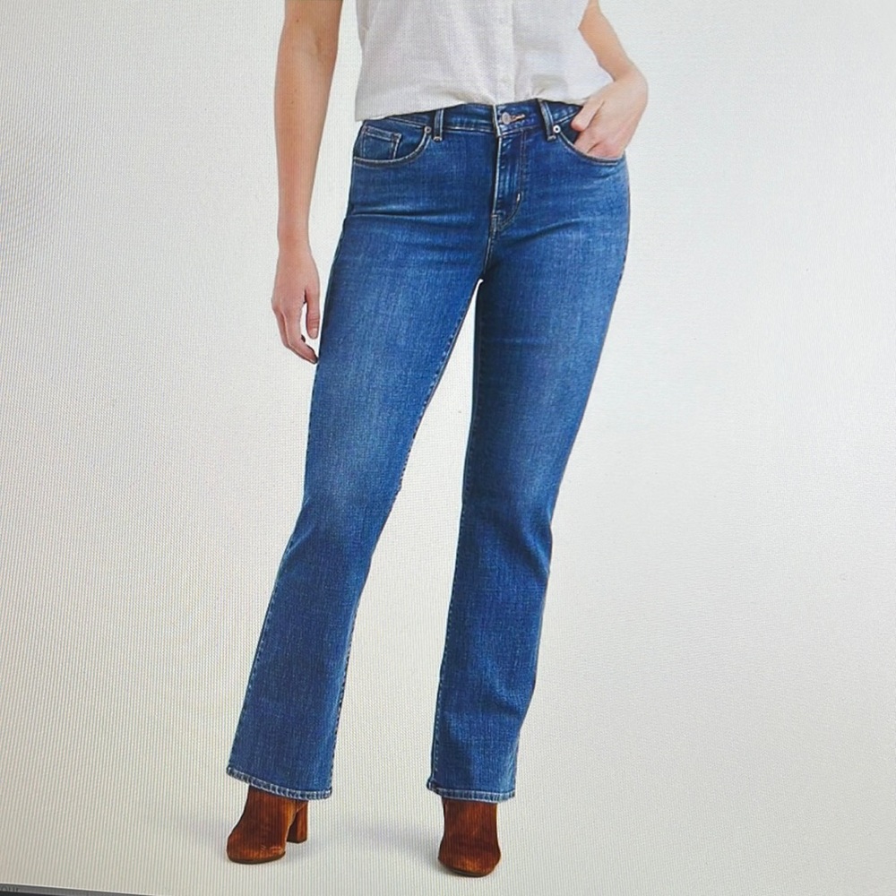 Regular and Plus Size Women’s Classic Bootcut Jeans MSRP: $70